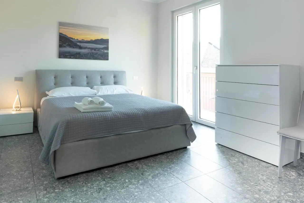 Yachting Residence Lavena Ponte Tresa 4*,