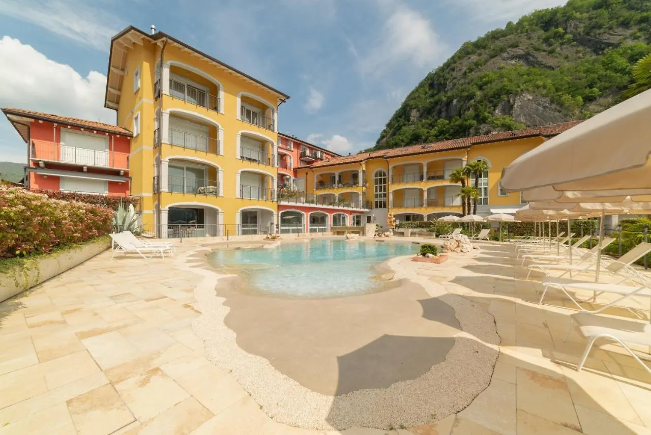 Yachting Residence Lavena Ponte Tresa 4*,