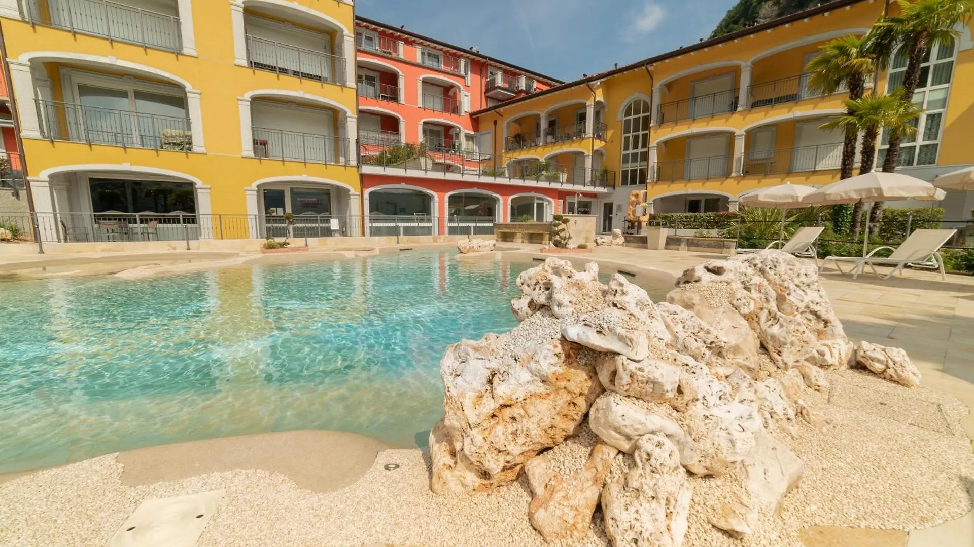 Yachting Residence Lavena Ponte Tresa